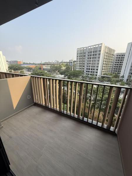 Norwood Grand, 6 Champions Way, Admiralty / Woodlands, 1 Bedroom, 495 sqft, Condominium For Rent, by Dennis Koh, 500255429 - Balcony - PropertyGuru.com.sg