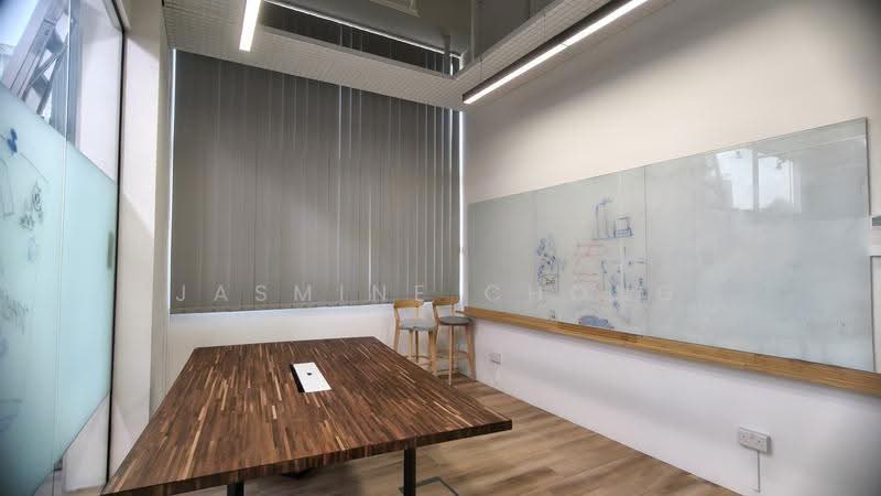 @ UBI area, Ramp-up, 4 parking lots Infront, Ubi avenue 4, Eunos / Geylang / Paya Lebar, 2,601 sqft, Light Industrial (B1) For Rent, by Jasmine Chong, 500255434 - Interior - CommercialGuru.com.sg