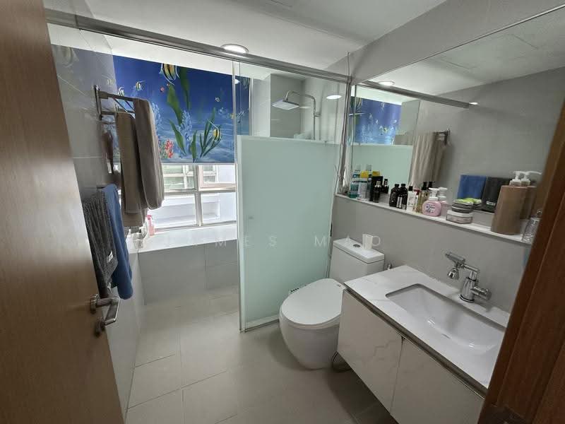 The Quartz, 55 Compassvale Bow, Hougang / Punggol / Sengkang, 3 Bedrooms, 1,141 sqft, Condominium For Rent, by James Mao, 500255445 - Bathroom - PropertyGuru.com.sg