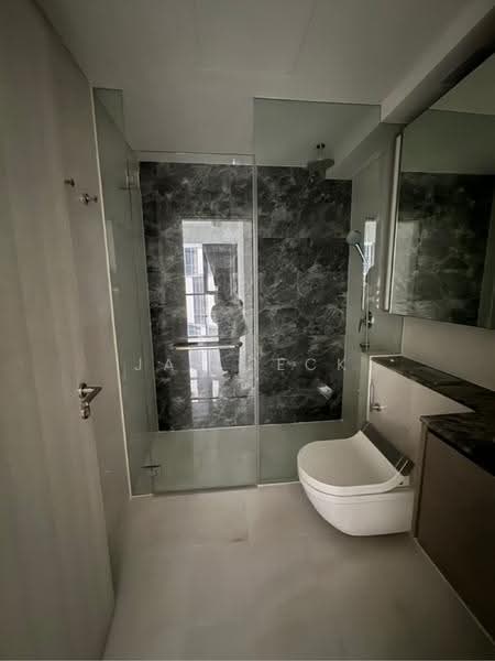 Up@Robertson Quay, 92 Robertson Quay, Orchard / River Valley, 2 Bedrooms, 1,119 sqft, Condominium For Sale, by JAY PECK, 500255458 - PropertyGuru.com.sg