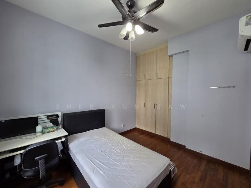 Merawoods, Dairy Farm / Bukit Panjang / Choa Chu Kang, 2 Bedrooms, 1,001 sqft, Condominium For Rent, by Sherlynn Gaw, 500255466 - Bedroom - PropertyGuru.com.sg