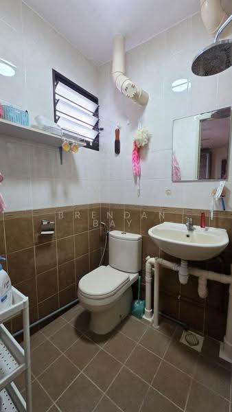 540 Ang Mo Kio Avenue 10, 540 Ang Mo Kio Avenue 10, Ang Mo Kio / Bishan / Thomson, 2 Bedrooms, 732 sqft, HDB Flat For Rent, by Brendan Bay, 500255470 - Bathroom - PropertyGuru.com.sg