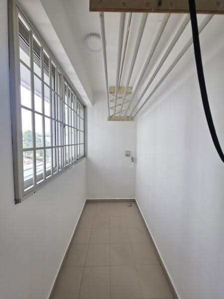 440C Clementi Avenue 3, 440C Clementi Avenue 3, Buona Vista / West Coast / Clementi New Town, 3 Bedrooms, 1,011 sqft, HDB Flat For Sale, by PN. Vijay, 500255474 - Balcony - PropertyGuru.com.sg