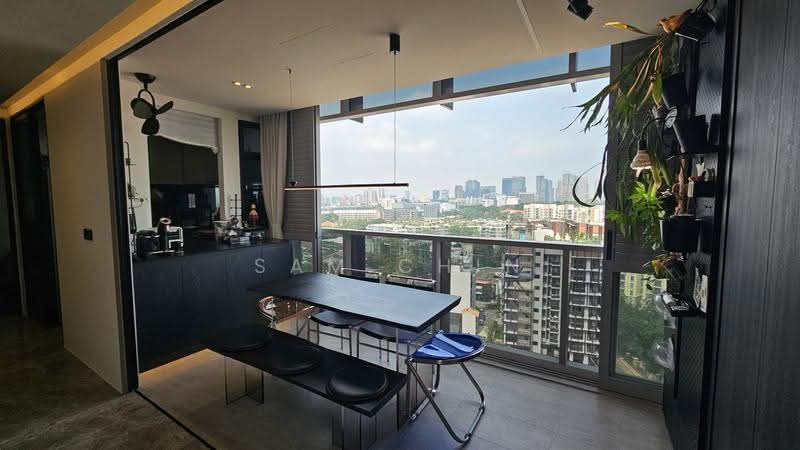 The Iveria, 2 Kim Yam Road, Orchard / River Valley, 3 Bedrooms, 947 sqft, Condominium For Sale, by Sam Chin, 500255486 - Dining Room - PropertyGuru.com.sg