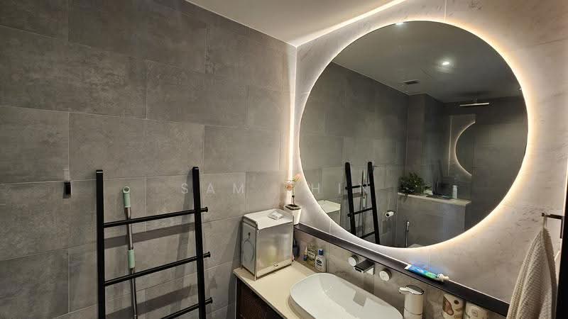 The Iveria, 2 Kim Yam Road, Orchard / River Valley, 3 Bedrooms, 947 sqft, Condominium For Sale, by Sam Chin, 500255486 - Bathroom - PropertyGuru.com.sg