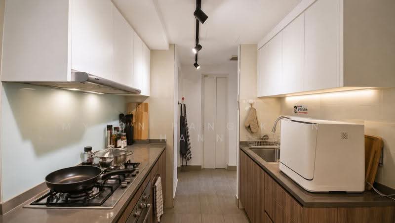 Rivercove Residences EC, 28 Anchorvale Ln, Hougang / Punggol / Sengkang, 4 Bedrooms, 1,184 sqft, Condominium For Rent, by Myron Pang Kian Hann, 500255509 - Kitchen - PropertyGuru.com.sg