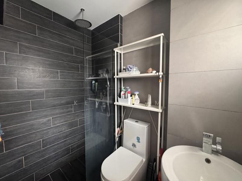 16 Jalan Tenteram, 16 Jalan Tenteram, Balestier / Toa Payoh, 3 Bedrooms, 1,131 sqft, HDB Flat For Sale, by Kevin Lim, 500255514 - Bathroom - PropertyGuru.com.sg