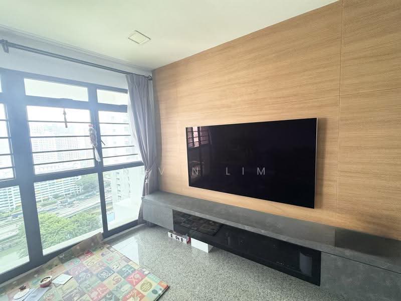 16 Jalan Tenteram, 16 Jalan Tenteram, Balestier / Toa Payoh, 3 Bedrooms, 1,131 sqft, HDB Flat For Sale, by Kevin Lim, 500255514 - Living Room - PropertyGuru.com.sg