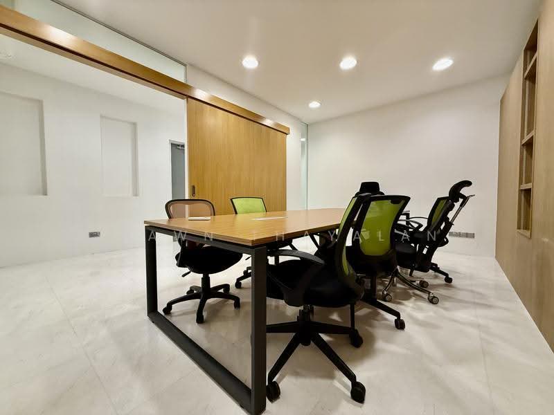 Oxley BizHub, 61 Ubi Road 1, Eunos / Geylang / Paya Lebar, 1,894 sqft, Light Industrial (B1) For Rent, by Shawn Thayalan, 500255521 - CommercialGuru.com.sg