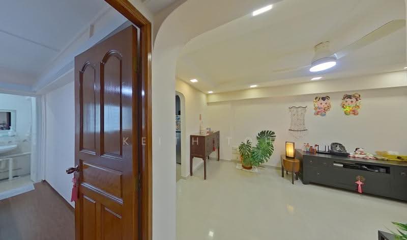 335 Clementi Avenue 2, 335 Clementi Avenue 2, Buona Vista / West Coast / Clementi New Town, 2 Bedrooms, 732 sqft, HDB Flat For Sale, by Keith Toh, 500255524 - Living Room - PropertyGuru.com.sg