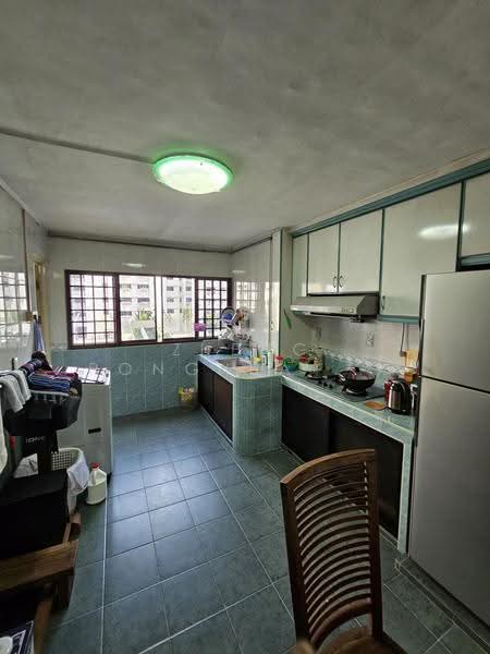 534 Jurong West Street 52, 534 Jurong West Street 52, Boon Lay / Jurong / Tuas, Room Rental, 120 sqft, HDB Flat For Rent, by Zheng Ronghua 郑荣华, 500255538 - Kitchen - PropertyGuru.com.sg