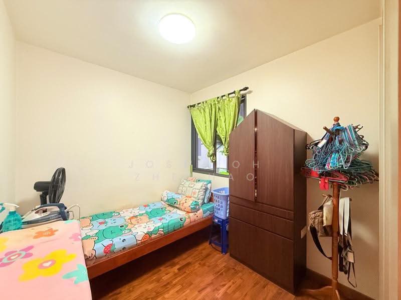 SkyPark Residences, Sembawang Drive, Sembawang / Yishun, 4 Bedrooms, 1,324 sqft, Condominium For Sale, by Jose Loh Zhenhao, 500255579 - Bedroom - PropertyGuru.com.sg