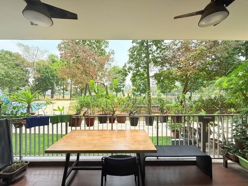 SkyPark Residences, Sembawang Drive, Sembawang / Yishun, 4 Bedrooms, 1,324 sqft, Condominium For Sale, by Jose Loh Zhenhao, 500255579 - Balcony - PropertyGuru.com.sg