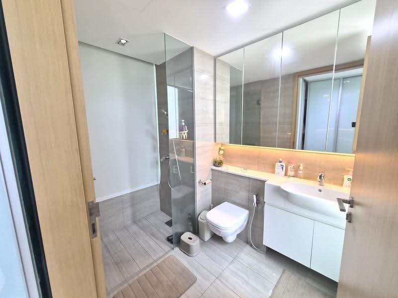 Ripple Bay, 4 Pasir Ris Link, Pasir Ris / Tampines, 3 Bedrooms, 990 sqft, Condominium For Sale, by Hazel Goh, 500255582 - Bathroom - PropertyGuru.com.sg