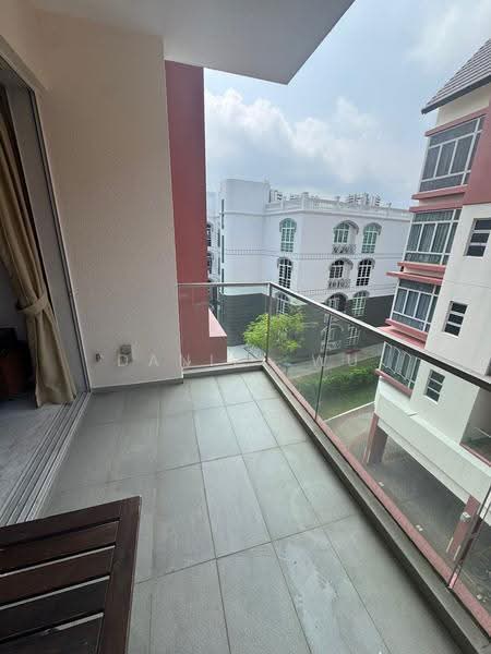 The Sound, 539 East Coast Road, East Coast / Marine Parade, 2 Bedrooms, 829 sqft, Condominium For Rent, by Daniel Wu, 500255588 - Balcony - PropertyGuru.com.sg
