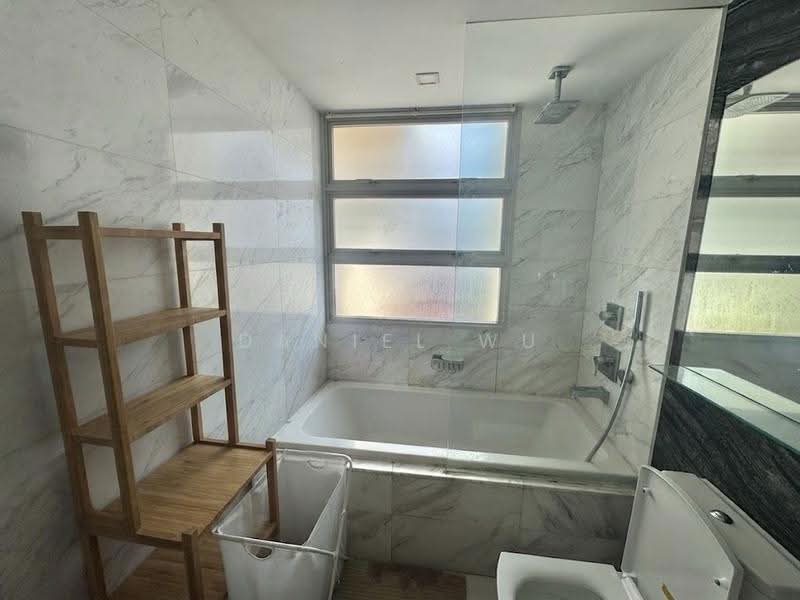 The Sound, 539 East Coast Road, East Coast / Marine Parade, 2 Bedrooms, 829 sqft, Condominium For Rent, by Daniel Wu, 500255588 - Master Bathroom - PropertyGuru.com.sg