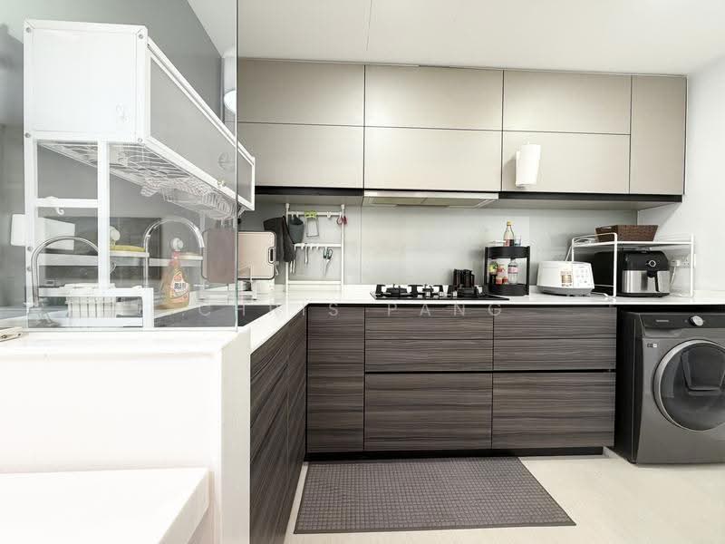 D'Nest, 149 Pasir Ris Grove, Pasir Ris / Tampines, 4 Bedrooms, 1,410 sqft, Condominium For Sale, by Chris Pang, 500255599 - Kitchen - PropertyGuru.com.sg