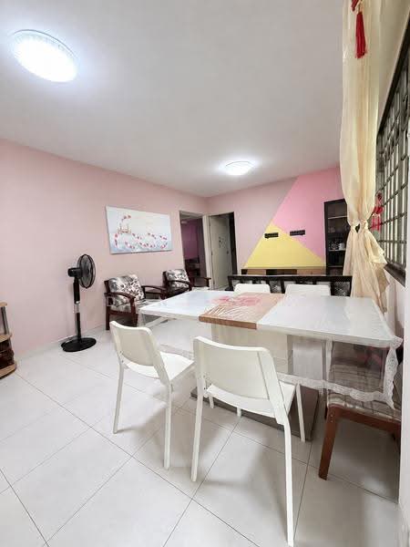 276C Jurong West Street 25, 276C Jurong West Street 25, Boon Lay / Jurong / Tuas, 3 Bedrooms, 969 sqft, HDB Flat For Sale, by Dan Soon, 500255626 - Dining Room - PropertyGuru.com.sg