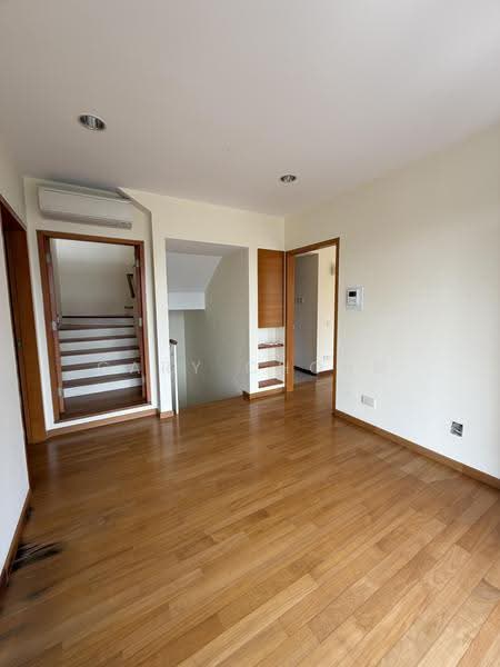 Mount Rosie Terrace House for Rent, Mount Rosie Road, Newton / Novena, 4 Bedrooms, 3,500 sqft, Terraced House For Rent, by Gary Chong, 500255634 - PropertyGuru.com.sg