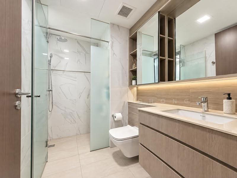 Forest Woods, Hougang / Punggol / Sengkang, 1 Bedroom, 517 sqft, Condominium For Sale, by Sherwynn Chong, 500255646 - Bathroom - PropertyGuru.com.sg