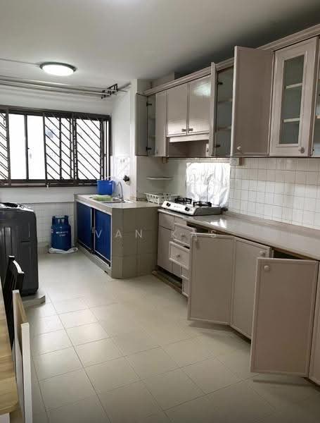 407 Sin Ming Avenue, 407 Sin Ming Avenue, Ang Mo Kio / Bishan / Thomson, 2 Bedrooms, 689 sqft, HDB Flat For Rent, by Van Kas, 500255660 - Kitchen - PropertyGuru.com.sg