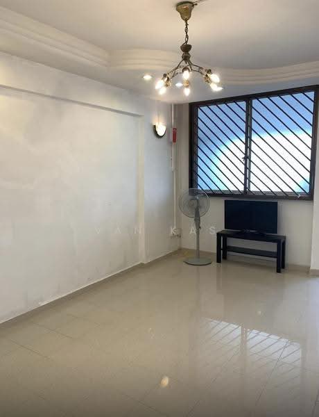 407 Sin Ming Avenue, 407 Sin Ming Avenue, Ang Mo Kio / Bishan / Thomson, 2 Bedrooms, 689 sqft, HDB Flat For Rent, by Van Kas, 500255660 - Living Room - PropertyGuru.com.sg