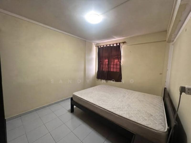 176 Boon Lay Drive, 176 Boon Lay Drive, Boon Lay / Jurong / Tuas, 2 Bedrooms, 635 sqft, HDB Flat For Sale, by Sandy Hong, 500255666 - Bedroom - PropertyGuru.com.sg