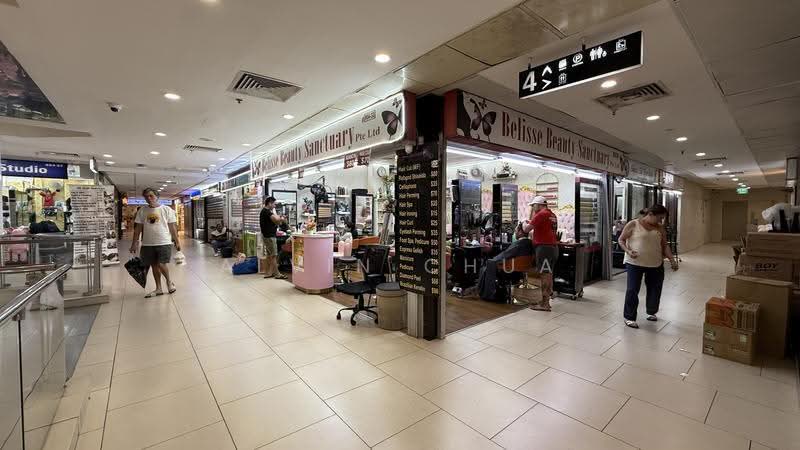 Lucky Plaza, 304 Orchard Road, Orchard / River Valley, 538 sqft, Mall Shop For Sale, by Alvin Chua, 500255668 - CommercialGuru.com.sg