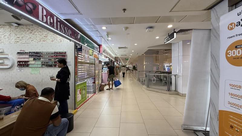 Lucky Plaza, 304 Orchard Road, Orchard / River Valley, 538 sqft, Mall Shop For Sale, by Alvin Chua, 500255668 - CommercialGuru.com.sg