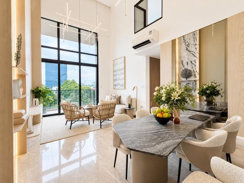 Terra Hill, 18 Yew Siang Road, Buona Vista / West Coast / Clementi New Town, 5 Bedrooms, 2,164 sqft, Condominium For Sale, by Julius WL Fock, 500255679 - Living Room - PropertyGuru.com.sg