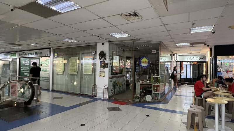 Bukit Timah Shopping Centre, 170 Upper Bukit Timah Road, Clementi Park / Upper Bukit Timah, 258 sqft, Mall Shop For Rent, by Alvin Chua, 500255685 - Interior - CommercialGuru.com.sg