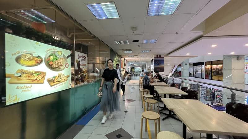 Bukit Timah Shopping Centre, 170 Upper Bukit Timah Road, Clementi Park / Upper Bukit Timah, 258 sqft, Mall Shop For Rent, by Alvin Chua, 500255685 - Interior - CommercialGuru.com.sg
