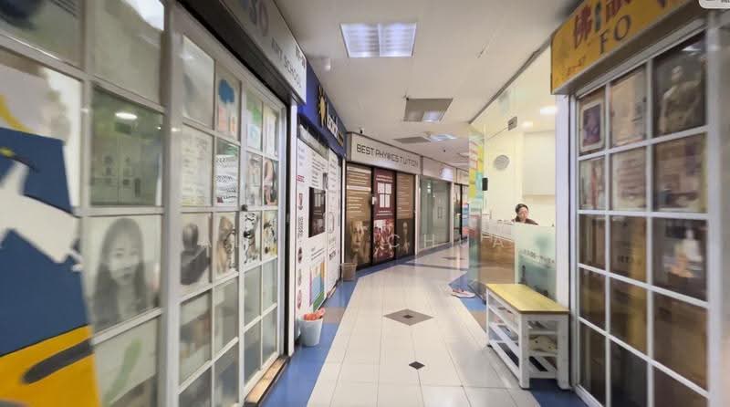 Bukit Timah Shopping Centre, 170 Upper Bukit Timah Road, Clementi Park / Upper Bukit Timah, 258 sqft, Mall Shop For Rent, by Alvin Chua, 500255685 - Corridor - CommercialGuru.com.sg