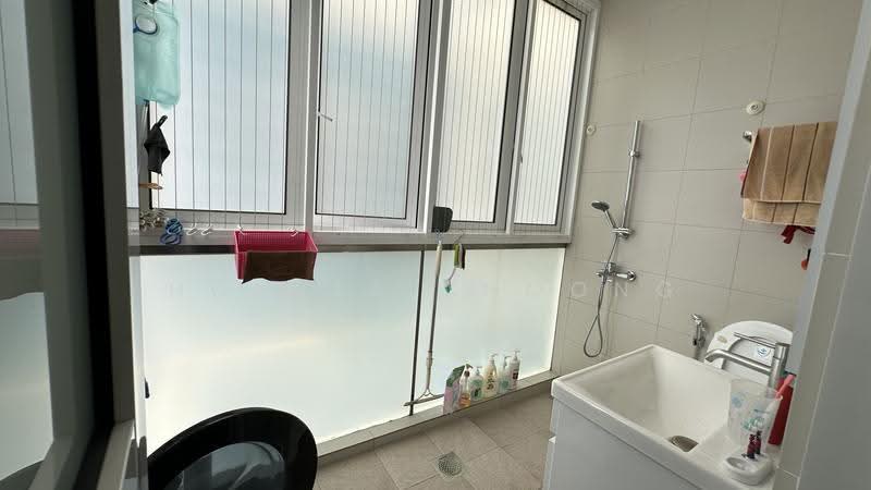 Blu Coral Condo, 127 Lorong L Telok Kurau, East Coast / Marine Parade, 3 Bedrooms, 2,088 sqft, Condominium For Sale, by Ho Wee Choong, 500255690 - Bathroom - PropertyGuru.com.sg