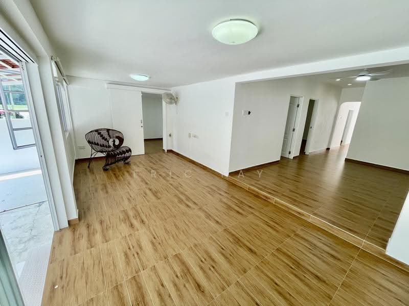 Sembawang Straits Estate, Jalan Machang, Sembawang / Yishun, 4 Bedrooms, 2,098 sqft, Semi-Detached House For Rent, by Eric Tay, 500255691 - Living Room - PropertyGuru.com.sg