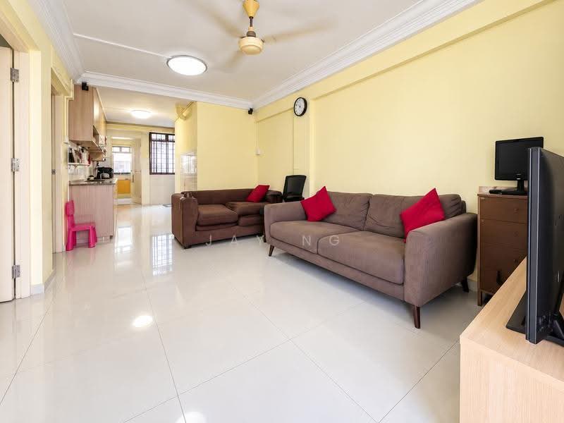 2 Jalan Batu, 2 Jalan Batu, East Coast / Marine Parade, 3 Bedrooms, 646 sqft, HDB Flat For Sale, by Jay Ng, 500255733 - Living Room - PropertyGuru.com.sg
