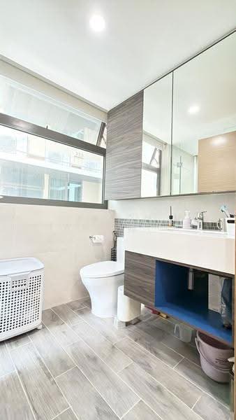 The Terrace, 98 Edgedale Plains, Hougang / Punggol / Sengkang, 4 Bedrooms, 1,313 sqft, Condominium For Sale, by Jason Tan (陈春億), 500255739 - Bathroom - PropertyGuru.com.sg