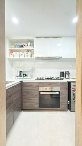 The Terrace, 98 Edgedale Plains, Hougang / Punggol / Sengkang, 4 Bedrooms, 1,313 sqft, Condominium For Sale, by Jason Tan (陈春億), 500255739 - Kitchen - PropertyGuru.com.sg