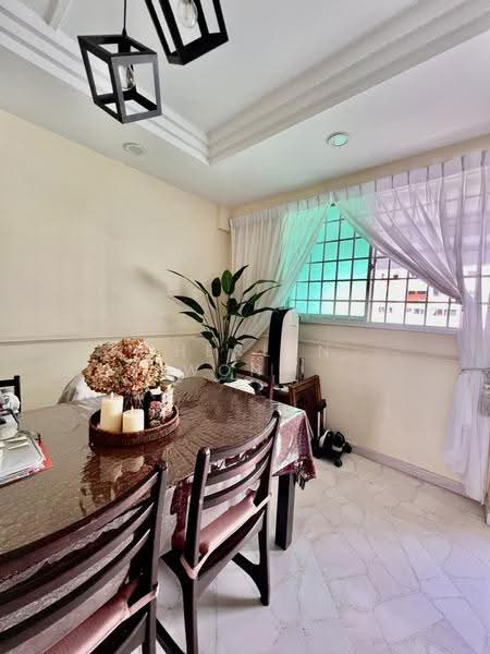 413 Saujana Road, 413 Saujana Road, Dairy Farm / Bukit Panjang / Choa Chu Kang, Room Rental, 250 sqft, HDB Flat For Rent, by Sherlyn Wong, 500255742 - Dining Room - PropertyGuru.com.sg