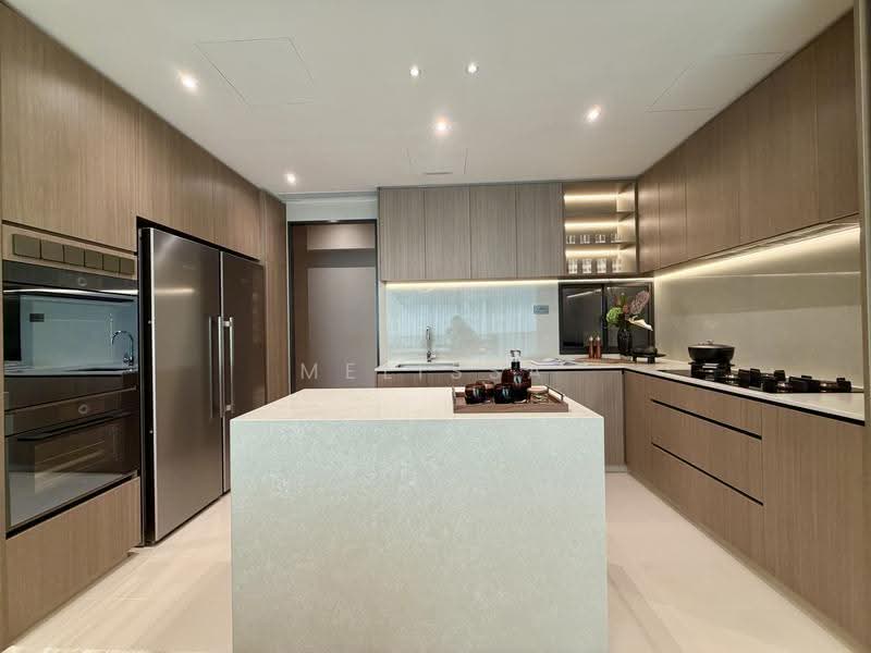 Amberwood at Holland, Tanglin / Holland / Bukit Timah, 5 Bedrooms, 1,335 sqft, Condominium For Sale, by Melissa Lim, 500255743 - PropertyGuru.com.sg