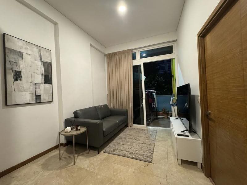 Ritz @ Farrer, 142 Race Course Road, Farrer Park / Serangoon Rd, 3 Bedrooms, 765 sqft, Condominium For Sale, by Noonal Farina, 500255750 - Living Room - PropertyGuru.com.sg