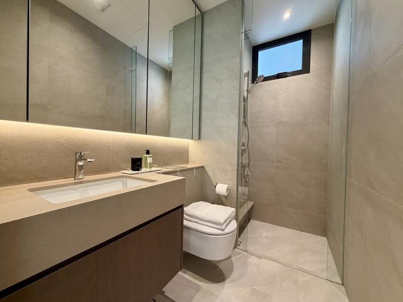 Amberwood at Holland, Tanglin / Holland / Bukit Timah, 4 Bedrooms, 1,087 sqft, Condominium For Sale, by Melissa Lim, 500255756 - Bathroom - PropertyGuru.com.sg