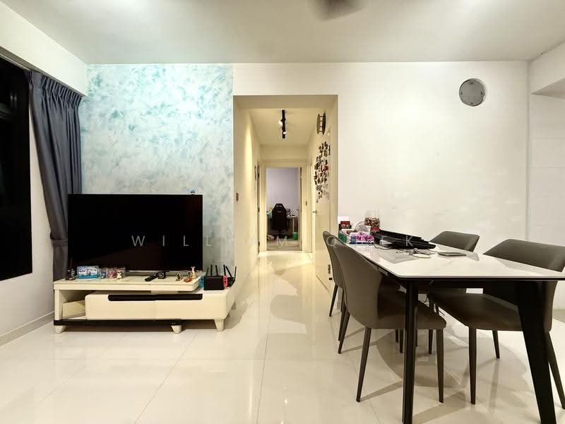 208A Clementi Avenue 6, 208A Clementi Avenue 6, Buona Vista / West Coast / Clementi New Town, 2 Bedrooms, 732 sqft, HDB Flat For Sale, by William Quek, 500255768 - Living Room - PropertyGuru.com.sg