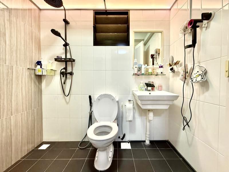 208A Clementi Avenue 6, 208A Clementi Avenue 6, Buona Vista / West Coast / Clementi New Town, 2 Bedrooms, 732 sqft, HDB Flat For Sale, by William Quek, 500255768 - PropertyGuru.com.sg