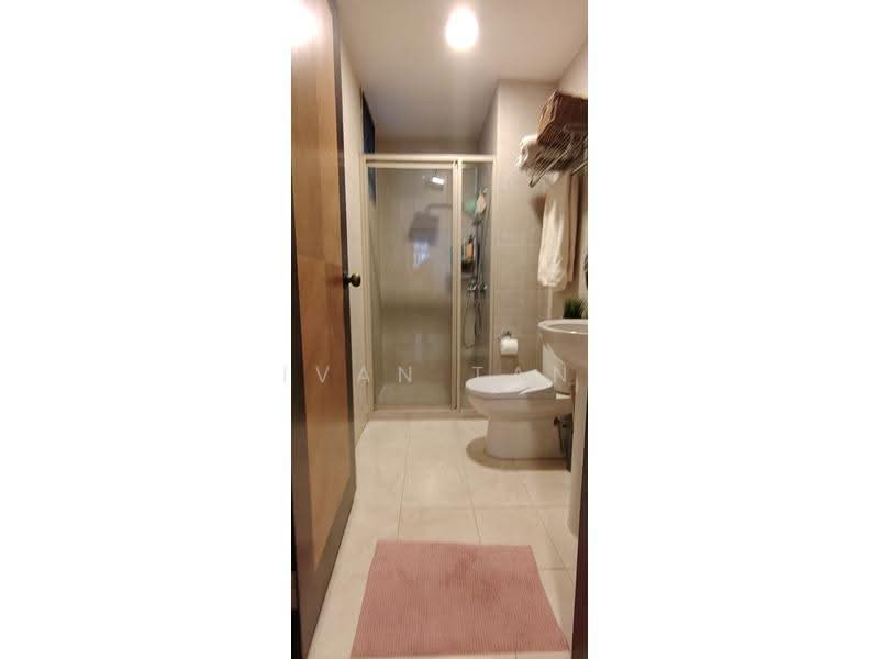 Casablanca, 21 Rosewood Drive, Admiralty / Woodlands, 3 Bedrooms, 1,342 sqft, Condominium For Sale, by Ivan Tan, 500255778 - Bathroom - PropertyGuru.com.sg