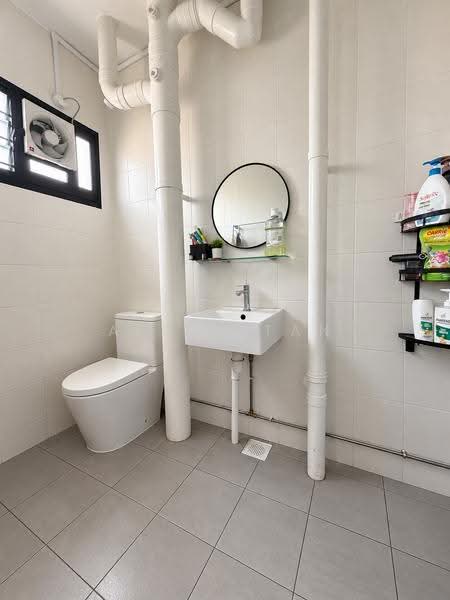 778 Yishun Avenue 2, 778 Yishun Avenue 2, Sembawang / Yishun, 3 Bedrooms, 1,119 sqft, HDB Flat For Sale, by Allan Tan, 500255779 - Bathroom - PropertyGuru.com.sg