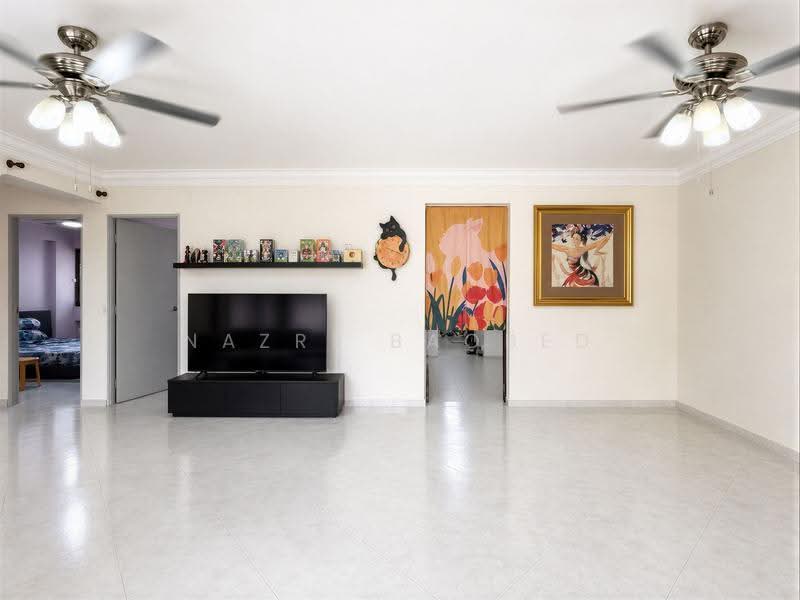 653 Woodlands Ring Road, 653 Woodlands Ring Road, Admiralty / Woodlands, 3 Bedrooms, 1,076 sqft, HDB Flat For Sale, by Nazri Baobed, 500255784 - Living Room - PropertyGuru.com.sg