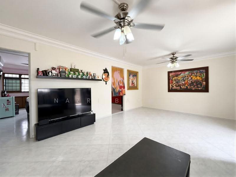 653 Woodlands Ring Road, 653 Woodlands Ring Road, Admiralty / Woodlands, 3 Bedrooms, 1,076 sqft, HDB Flat For Sale, by Nazri Baobed, 500255784 - Living Room - PropertyGuru.com.sg