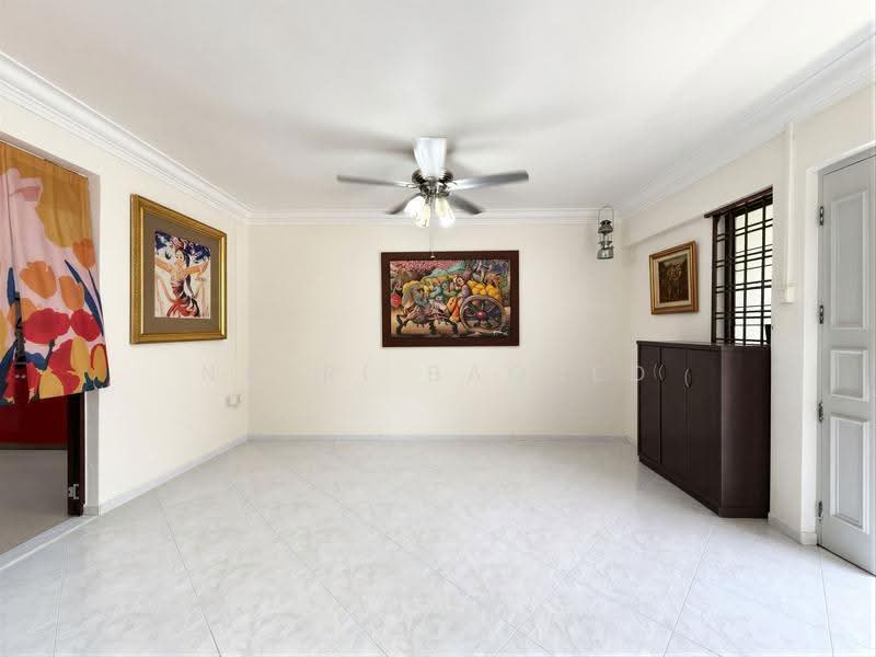 653 Woodlands Ring Road, 653 Woodlands Ring Road, Admiralty / Woodlands, 3 Bedrooms, 1,076 sqft, HDB Flat For Sale, by Nazri Baobed, 500255784 - Living Room - PropertyGuru.com.sg