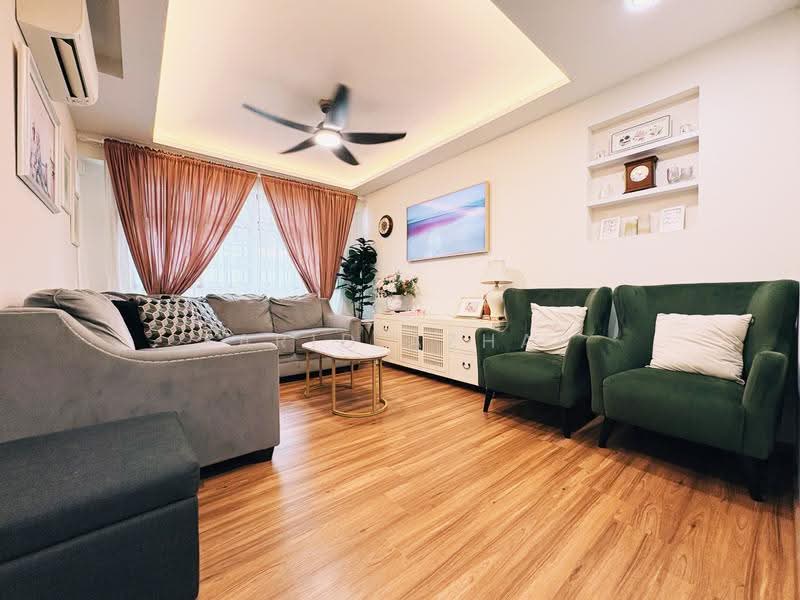 620A Tampines Street 61, 620A Tampines Street 61, Pasir Ris / Tampines, 3 Bedrooms, 1,001 sqft, HDB Flat For Sale, by Farid Azhar, 500255789 - Living Room - PropertyGuru.com.sg